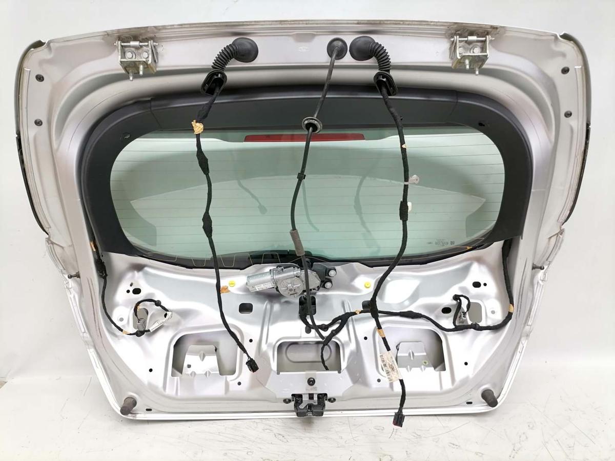 Ford Fiesta MK7 original Heckklappe mit Heckscheibe Polar Silber Metallic Bj.2018